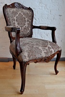 The Grand Louis Chair - Walnut & Mocha