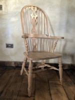 Vintage Light Pine Farmhouse Stick Hoop Back Rustic Country Kitchen Windsor Period Armchair Chair