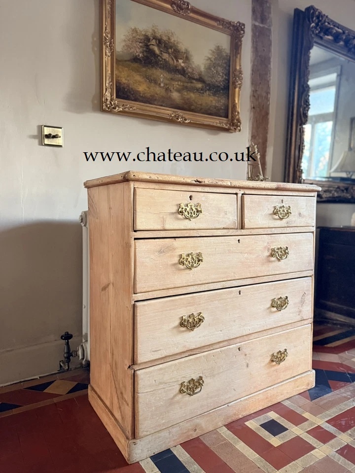 Charming Antique Pine Rustic Period Country Farmhouse Chest Of Drawers Circa 1800s