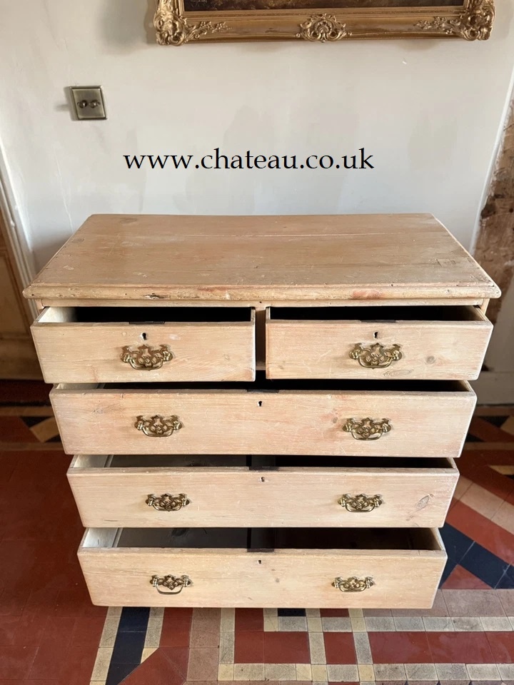 Charming Antique Pine Rustic Period Country Farmhouse Chest Of Drawers Circa 1800s