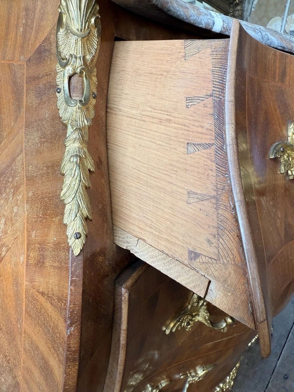 Fine Quality Antique French Commode Marble Ornatet Gilt Ormolu Chest of drawers