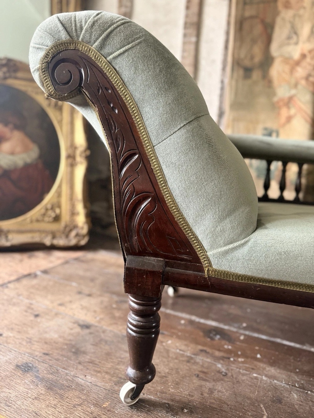 Fine Antique Mahogany Sage Green Velvet Day Bed Chaise Lounge Longue 1880 C