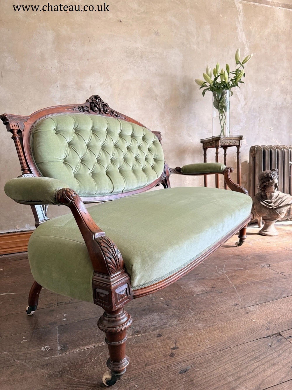 Original Antique Carved Pistachio Green Chaise Longue Salon Sofa England 1880 C