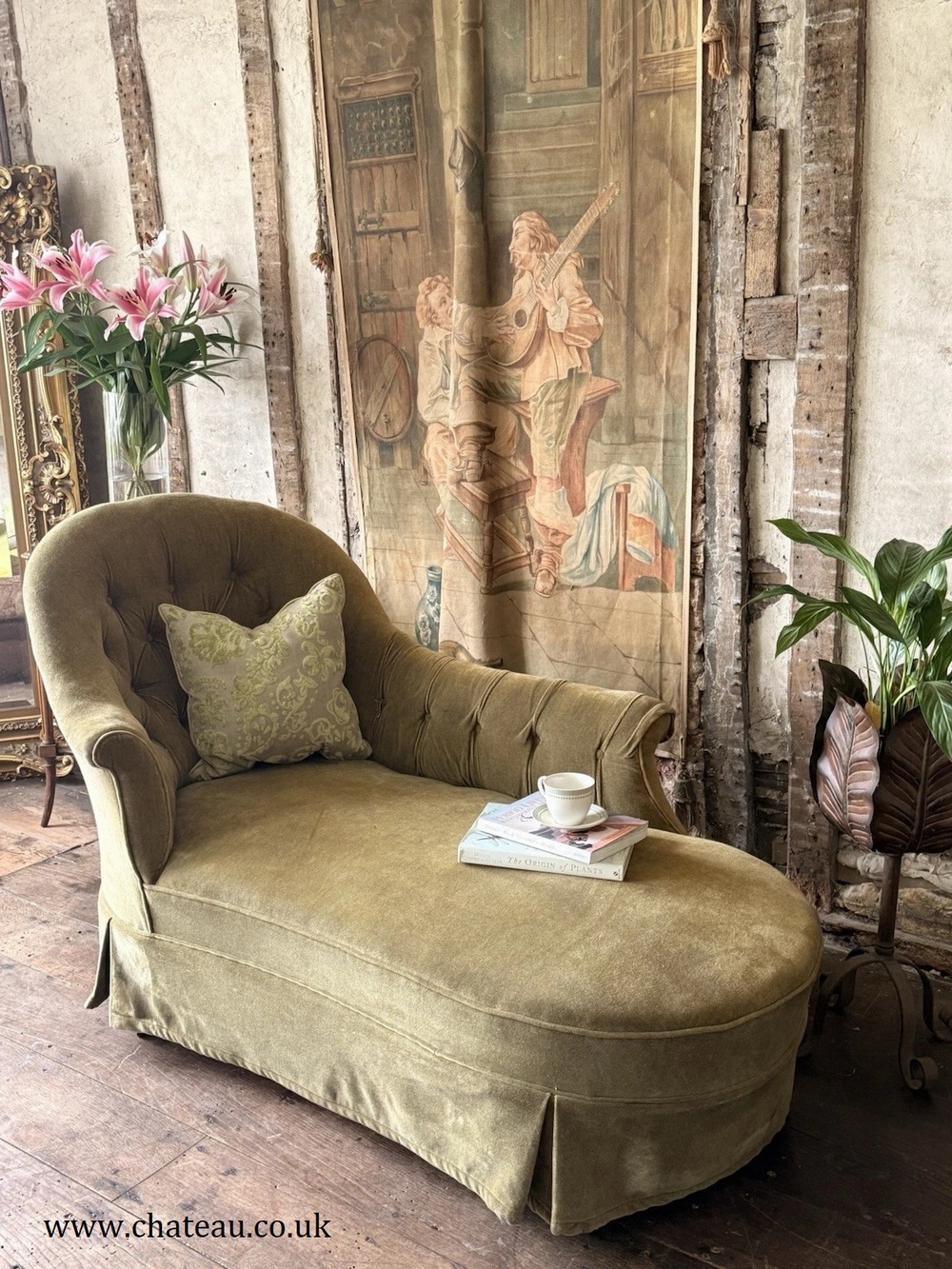 Antique English Walnut Original Olive Green Velvet Day Bed Chaise Lounge 1880