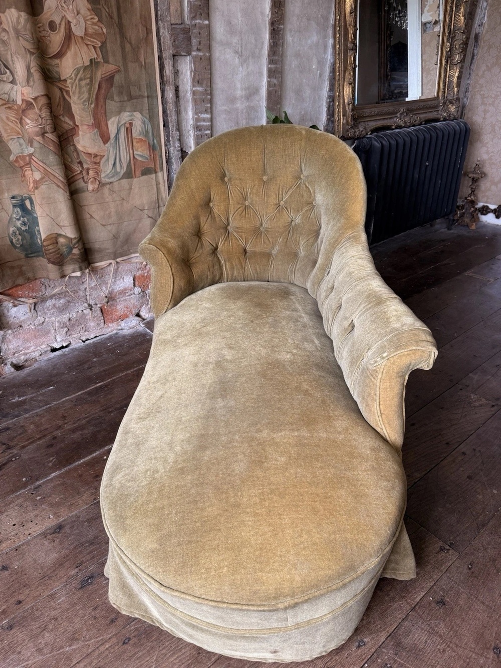 Antique English Walnut Original Olive Green Velvet Day Bed Chaise Lounge 1880