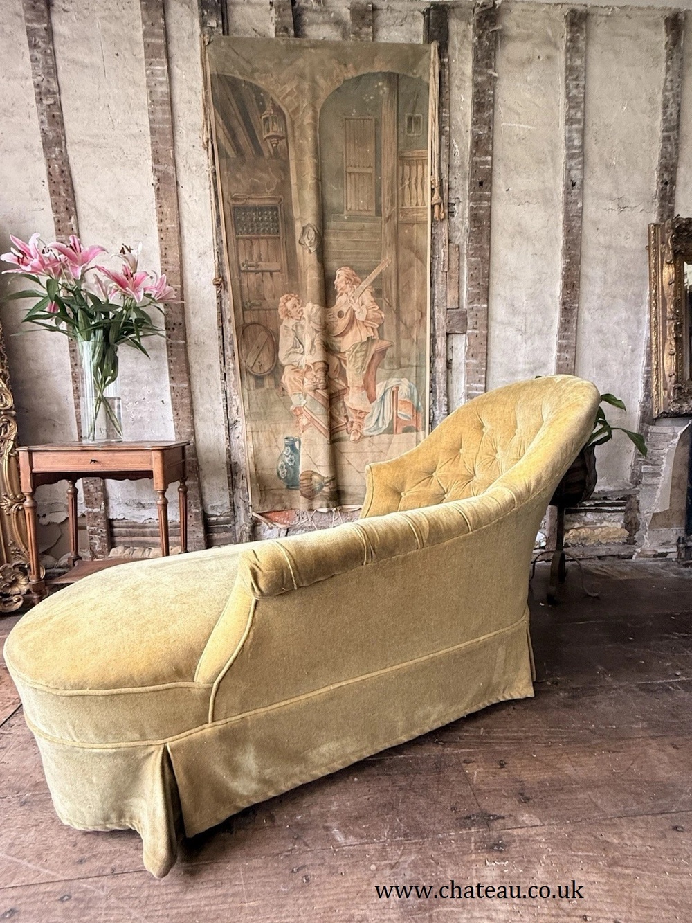 Antique English Walnut Original Olive Green Velvet Day Bed Chaise Lounge 1880