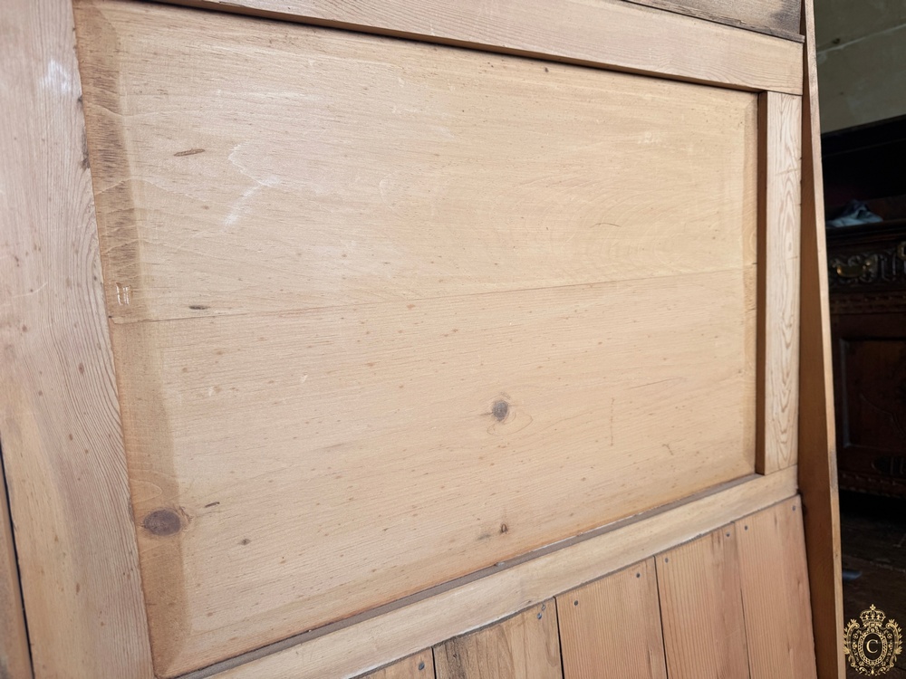 Antique Victorian Pine Hall Settle with Hinged Storage Seat, Circa 1870