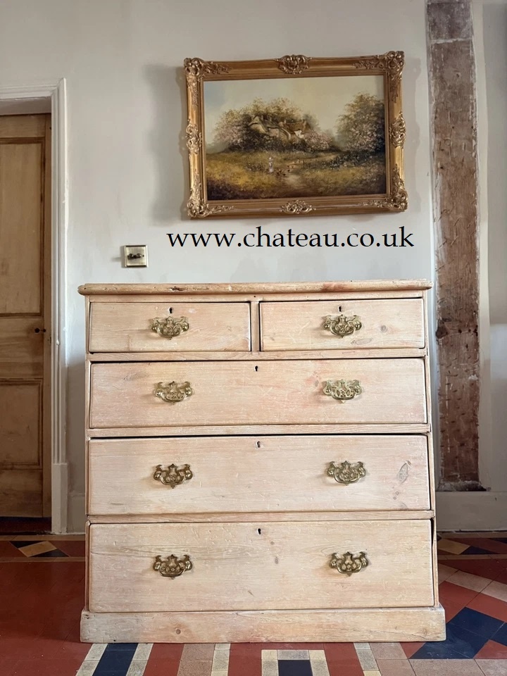 Charming Antique Pine Rustic Period Country Farmhouse Chest Of Drawers Circa 1800s