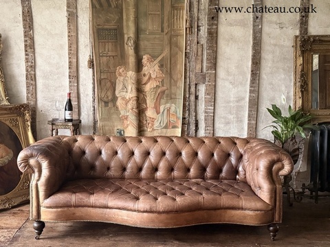 Handmade Superior Fine Quality Heavy Vintage Leather Tan Chesterfield Serpentine Sofa Settee